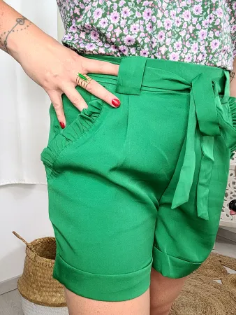 Short Agathe
