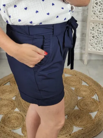 Short Théana